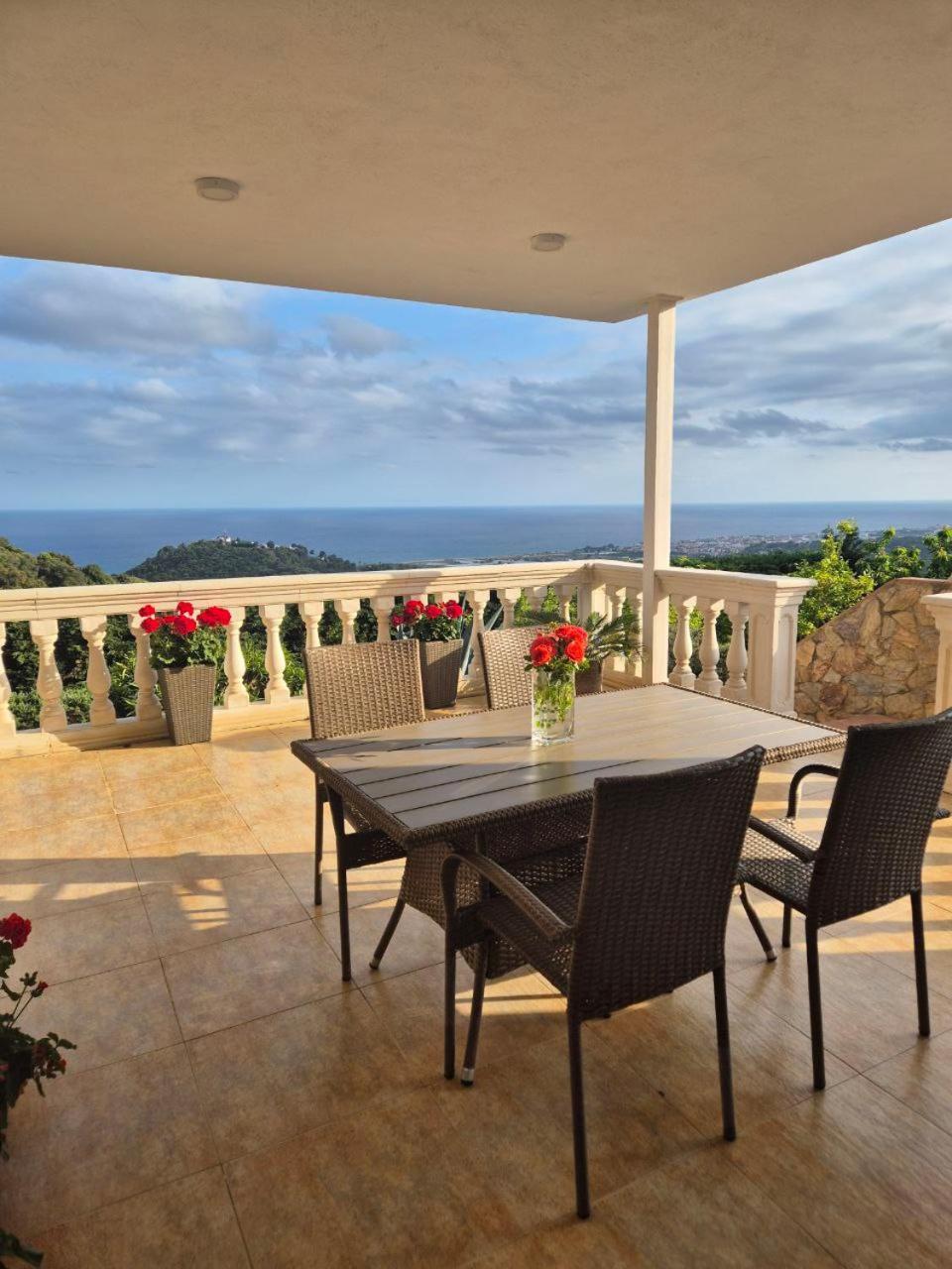 Vista Alegria Villa *