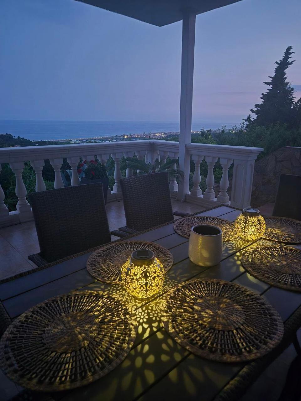 Vista Alegria Villa *